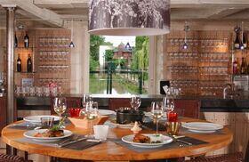 Foto de Laroche wine bar